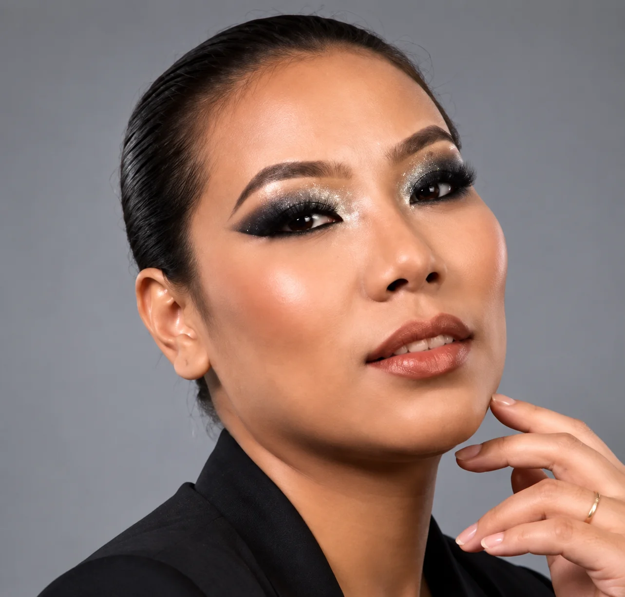 Basic Self Make-up Course (1 Week) - Rejoice Singh